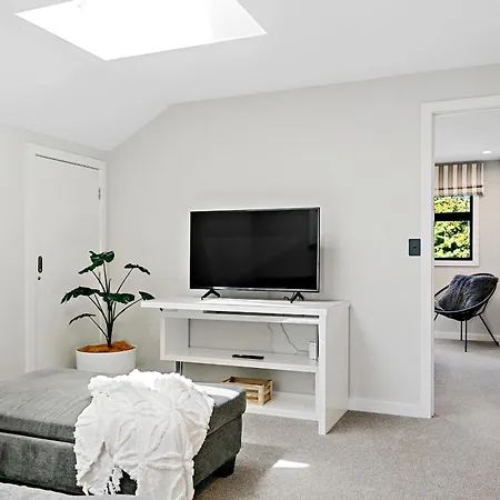 Lake Taupo Hideaway Apartment Exterior photo